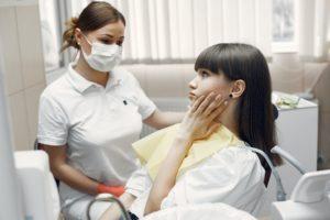 is a tooth extraction painful